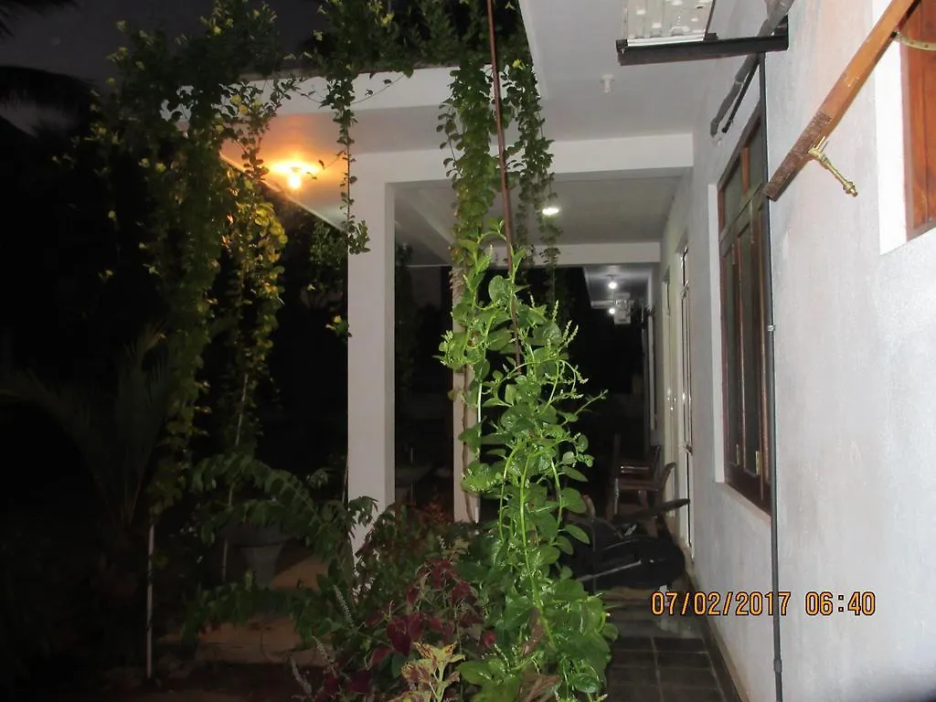 Affittacamere Yoho Aradhana Holiday Home Negombo